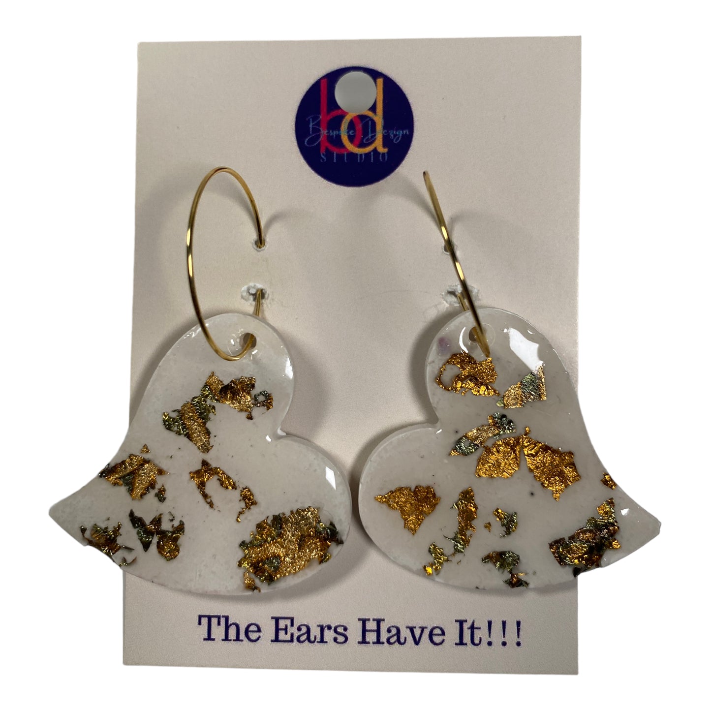 White Cement Heart Flower w/ Variegated Gold Earrings