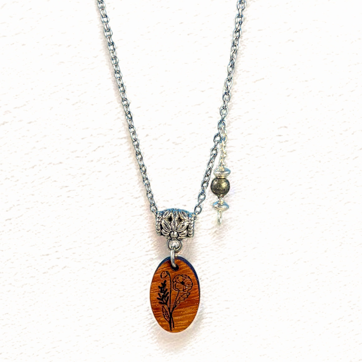 Personalized Birth Flower Necklace – Laser-Engraved Wood & Healing Stone Jewelry
