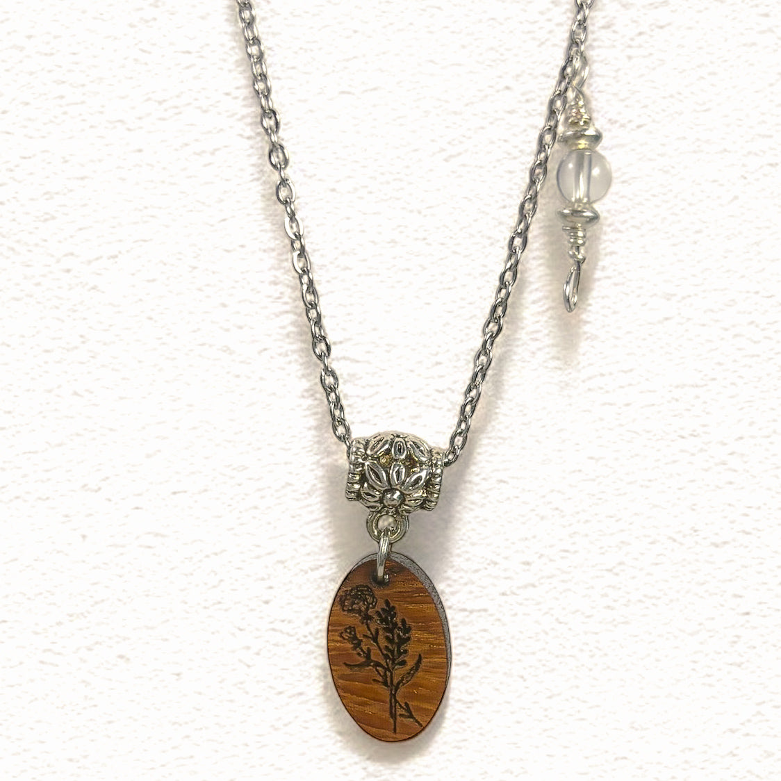 Personalized Birth Flower Necklace – Laser-Engraved Wood & Healing Stone Jewelry