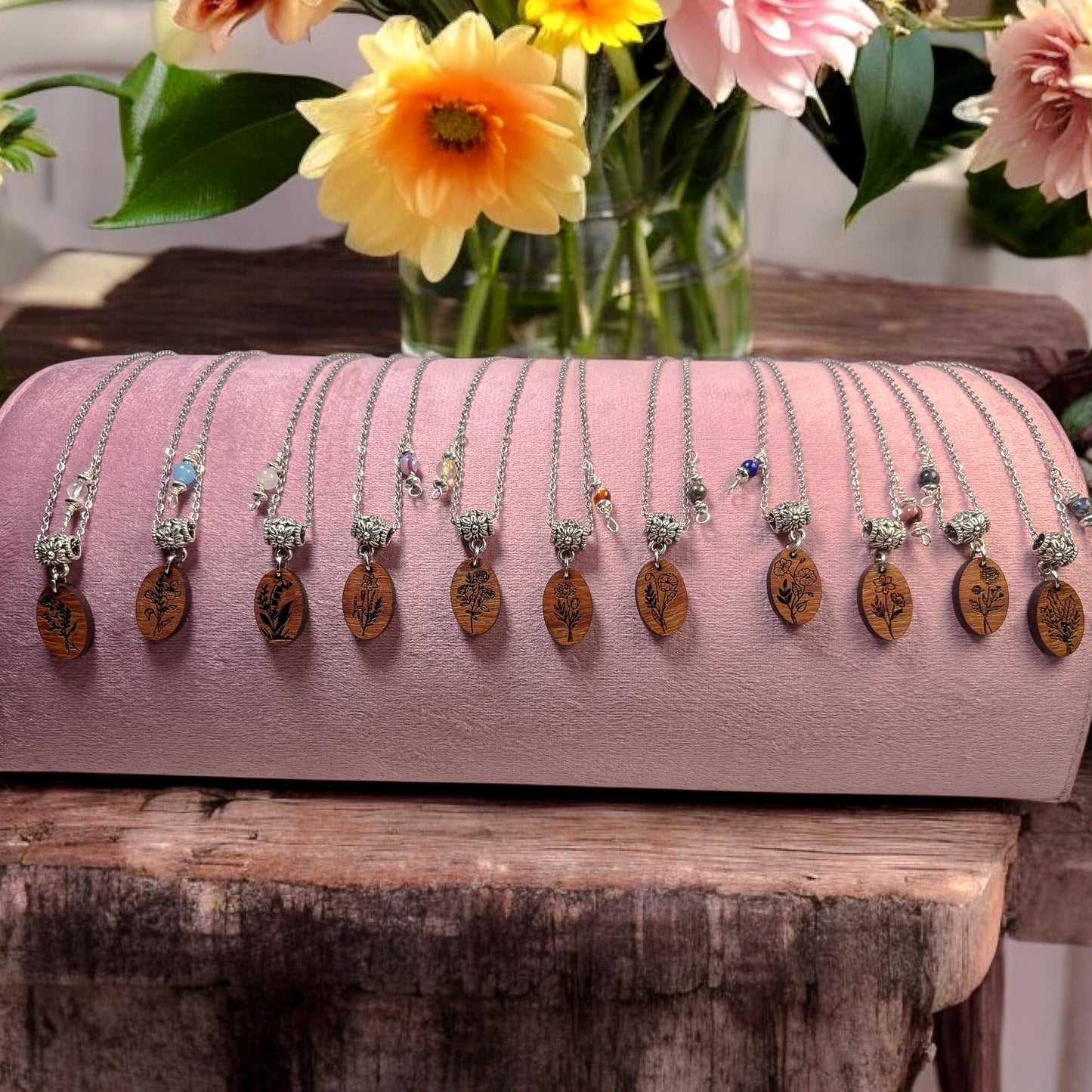 Personalized Birth Flower Necklace – Laser-Engraved Wood & Healing Stone Jewelry
