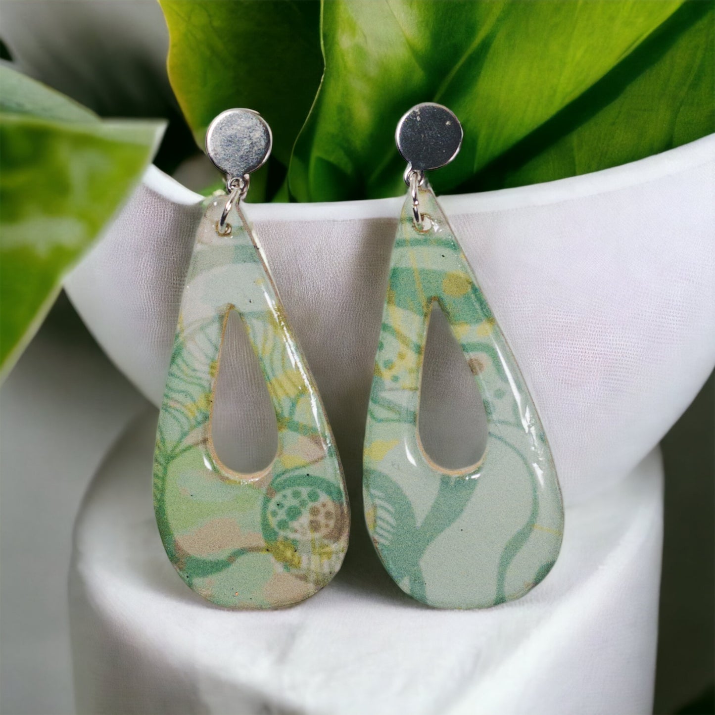 Mint Green Floral Pattern Teardrop w/Silver Tab Recycled Earring