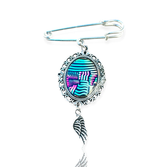 Pressed & Gilded – Abstract Oval Brooch (Silver-Tone)