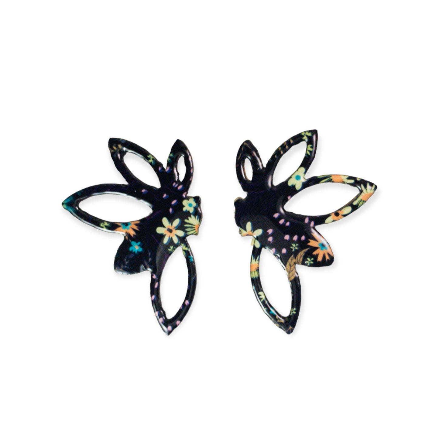 Open Half Flower Black Floral Pattern Recycled Earring
